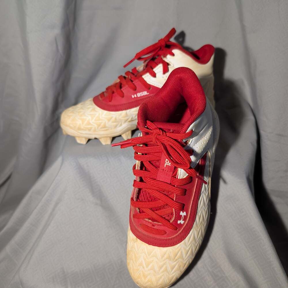 Under Armour Leadoff Mid RM 3.0 Jr. Youth Baseball Cleats Red White